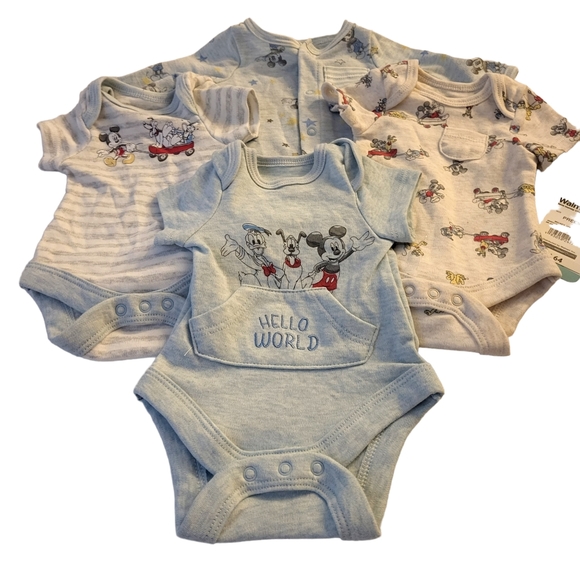 Disney Other - Disney Baby 4 Piece Bundle Size Preemie
